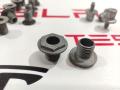 Болт крепления батареи Tesla Model 3 1 поколение 2021, 1104428-11-M, 1098669-00-D, 1104422-00-R - фото №6