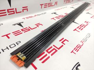 Крышка защитная высоковольтного кабеля батареи Tesla Model 3 1 поколение 2019, 1452329-01-A, 1109004-10-G