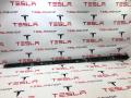Кронштейн крепления накладки порога рокерной панели Tesla Model X 1 поколение 2018, 1046690-00-B - фото №3