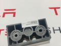 Опора под домкрат (подушка) Tesla Model X 1 поколение 2018, 1045887-00-B - фото №2