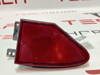 Отражатель фонаря на заднем крыле Tesla Model X 1 поколение 2018, 1010363-00-E, 1022421-00-C