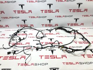 Проводка крышки багажника Tesla Model X 1 поколение 2018, 1032443-81-G, 1032443-71-G