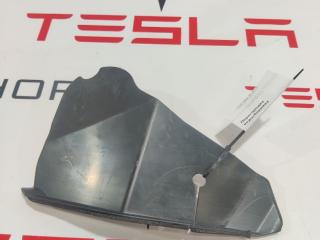 Перегородка водосборника Tesla Model X 1 поколение 2018, 1060447-00-B
