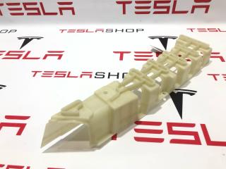 Кронштейн внешний сидений 2-го ряда Tesla Model X 1 поколение 2018, 1089759-00-B