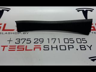 Накладка стойки А, (средняя высота) Tesla Model S 1 поколение 2015, 1007711-00-D