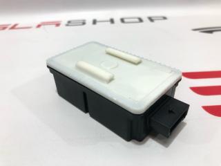 блок контроля давления в шинах Tesla Model X 1 поколение 2018, 1034601-00-D