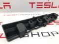 Кронштейн накладки, проема подъемной задней двери Tesla Model X 1 поколение 2018, 1059182-00-B, 1059183-00-B - фото №3