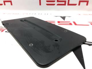 бленда Tesla Model S 1 поколение (2012 - 2016), 1657949-00-A, 1657954-00-A