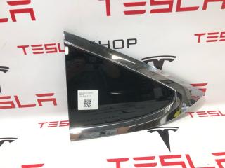 Форточка в заднее крыло Tesla Model X 1 поколение 2018, 1034906-80-F