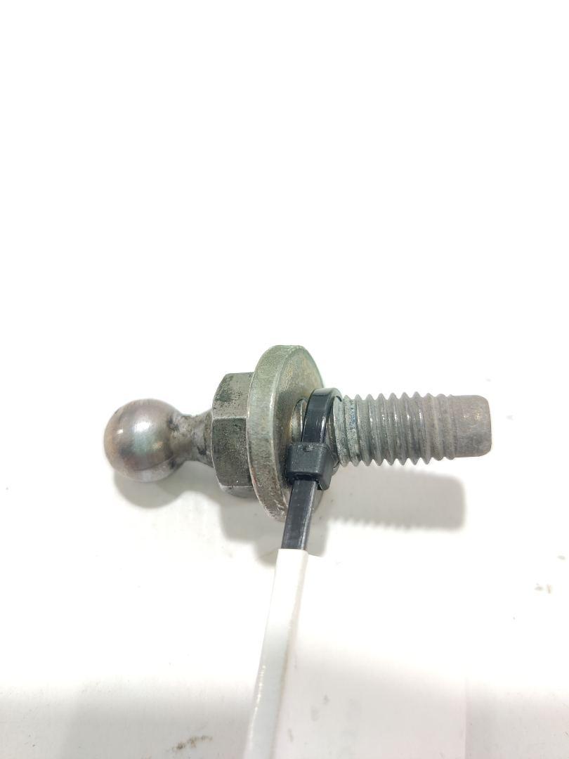 Кронштейн амортизатора капота (шаровый) Tesla Model X 1 поколение 2018, 1047179-00-A - фото №1