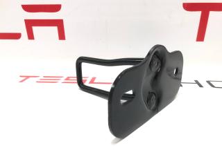 петля замка капота Tesla Model 3 1 поколение (2017 - 2025), 1069032-00-B