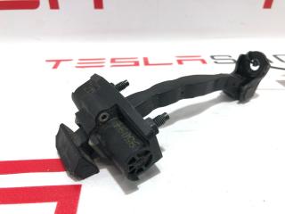 ограничитель открывания двери задней Tesla Model 3 1 поколение 2019, электро, 1089509-00-B