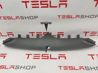 Накладка гриля бампера переднего верхняя Tesla Model X 1 поколение 2019, 1047021-00-E