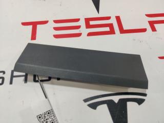 Накладка стойки А Tesla Model 3 1 поколение 2019, электро, 1086306-80-E