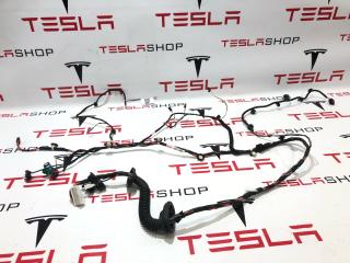 Электропроводка двери Tesla Model 3 1 поколение 2019, электро, 1067953-00-E