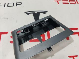 Корпус кронштейна дисплея Tesla Model 3 1 поколение 2019, электро, 110113600F