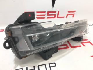 фара противотуманная правая Tesla Model Y 1 поколение (2020 - 2025), 1077392-00-F, 1507931-00-C