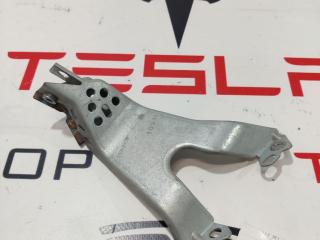 Кронштейн крепления экрана Tesla Model 3 1 поколение 2019, электро, 1100562-00-E, 1082313D