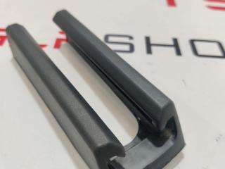 Заглушка салазки сиденья Tesla Model 3 1 поколение 2019, электро, 1097490-00-C, 1551555-00-C