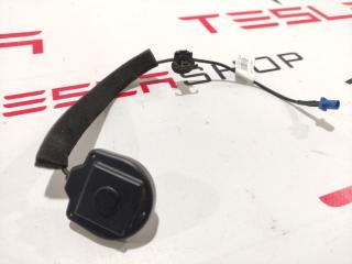 Антенна GPS (навигации) Tesla Model X 1 поколение 2017, 1097321-00-B, 1097321-00-A, 920-567-001