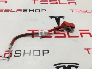 Зажим клеммы АКБ 12V (Плюс + ) Tesla Model 3 1 поколение 2019, электро, 1067971-00-D, 1118182-73-H