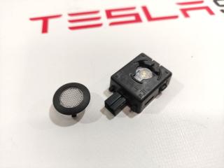 Фонарь подсветки салона Tesla Model S 1 поколение [2-й рестайлинг] 2021, 1614323-00-B, 1613836-01-C