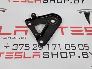 Пластина заднего подрамника Tesla Model 3 1 поколение 2019, 1044573-00-B