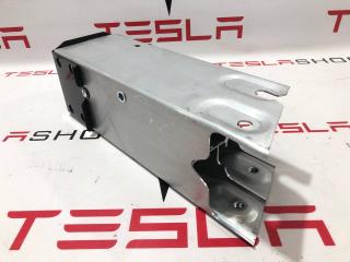 лонжерон левый Tesla Model 3 1 поколение (2017 - 2025), 1088148-00-F