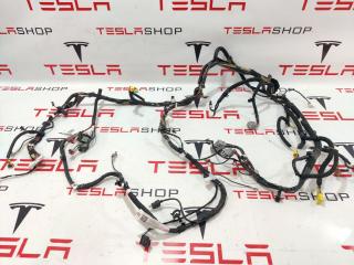 разъем (фишка) проводки Tesla Model 3 1 поколение 2019, электро, 1121037-00-C, 1067960-00-D