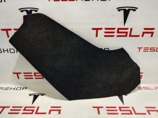 Декоративная накладка центральной консоли Tesla Model Y 1 поколение 2021, 1493062-00-B