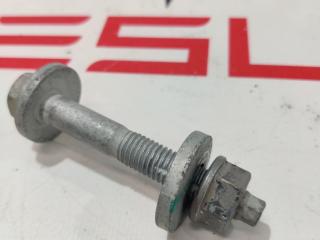 болт развальный Tesla Model 3 1 поколение 2019, электро, 1044406-25-C