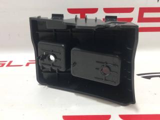 Крепление бампера заднего Tesla Model Y 1 поколение 2022, 1506969-00-B, 1494039-00-B