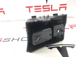 Крепление бампера заднего Tesla Model Y 1 поколение 2022, 1506968-00-A, 1494049-00-B, 1506979-00-D