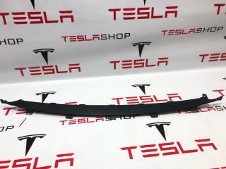 заглушка (решетка) в бампер Tesla Model X 1 поколение 2019, электро, 1047360-00-G, 1050211-00-G