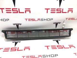 заглушка (решетка) в бампер Tesla Model X 1 поколение 2019, электро, 1047734-00-F