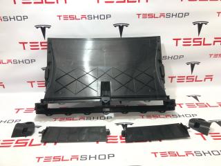 Корпус центрального люверса Tesla Model S 1 поколение [2-й рестайлинг] 2022, 1750100-00-A, 1588211-00-A, 1588212-00-A, 1588210-00-B, 1606888-00-B