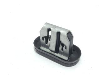 Клипса крепления накладки порога рокерной панели Tesla Model 3 1 поколение (2017 - 2025), 1110167-00-A, 1089829-00-D, 1089828-00-D