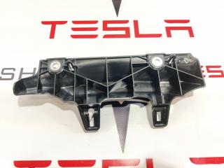 Кронштейн накладки, стойки В Tesla Model S 1 поколение [2-й рестайлинг] 2021, 1610830-00-B, 1587369-00-B, 1565765-01-D