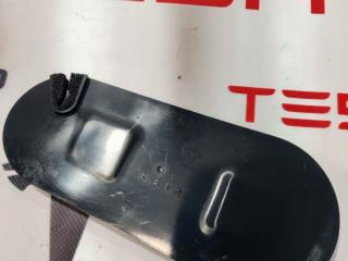 Заглушка замка двери Tesla Model S 1 поколение [2-й рестайлинг] 2021, 1064669-00-A