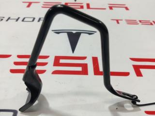 Петля фиксации сидений Tesla Model S 1 поколение [2-й рестайлинг] 2021, 1609969-00-B