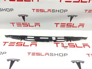 Кронштейн крепления молдинга крыши багажника Tesla Model S 1 поколение [2-й рестайлинг] 2021, 1011685-00-C