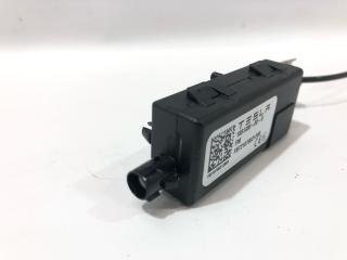 Антенна усилитель AM/FM Tesla Model S 1 поколение [2-й рестайлинг] 2021, 1551330-00-B
