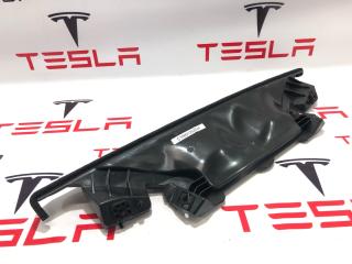 дефлектор обдува салона Rivian R1T 1 поколение 2022, PT00012528-H