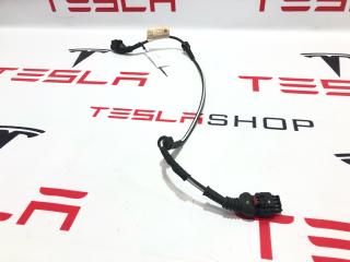 датчик ABS Rivian R1T 1 поколение 2022, PT00052788-C, PT00048098-E