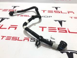 Патрубок системы охлаждения (RIVIAN R1T) Rivian R1T 1 поколение 2022, PT00061742