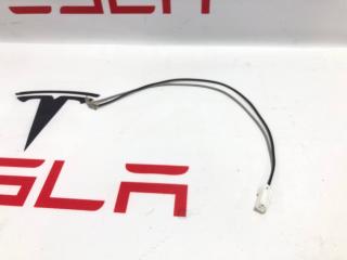 разъем (фишка) проводки Tesla Model X 1 поколение 2019, 1106012-00-B, 1105964-00-D