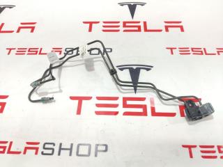 трубка тормозная Tesla Model S 1 поколение [2-й рестайлинг] 2021, 1620712-00-A