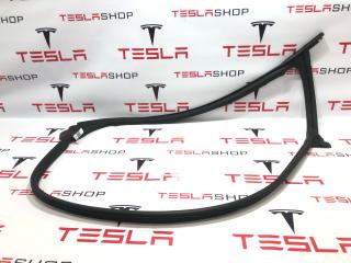 Уплотнитель проема дверного Tesla Model S 1 поколение [2-й рестайлинг] 2021, 1606732-00-D
