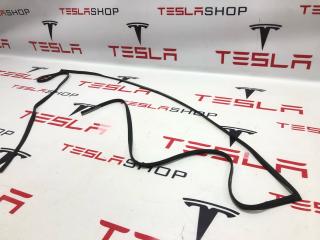 уплотнитель Tesla Model 3 1 поколение (2017 - 2025), 1472925-00-B, 1111787-00-A, 1472925-99-C