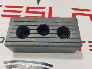 Опора под домкрат (подушка) Tesla Model S 1 поколение [2-й рестайлинг] 2021, 1608223-00-A
